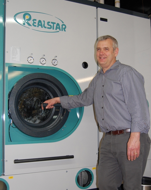 new dry cleaning machine